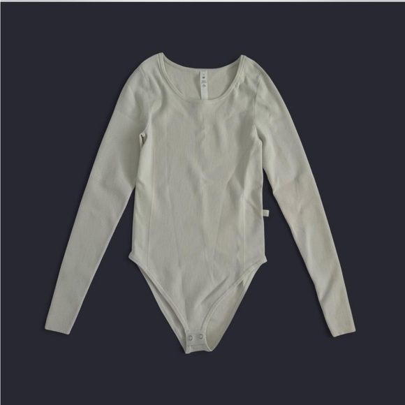Lululemon Ribbed Cream Bodysuit - Picture 1 of 4